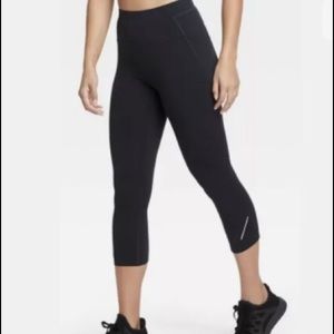 All In Motion Leggings Size XS High Rise Capri